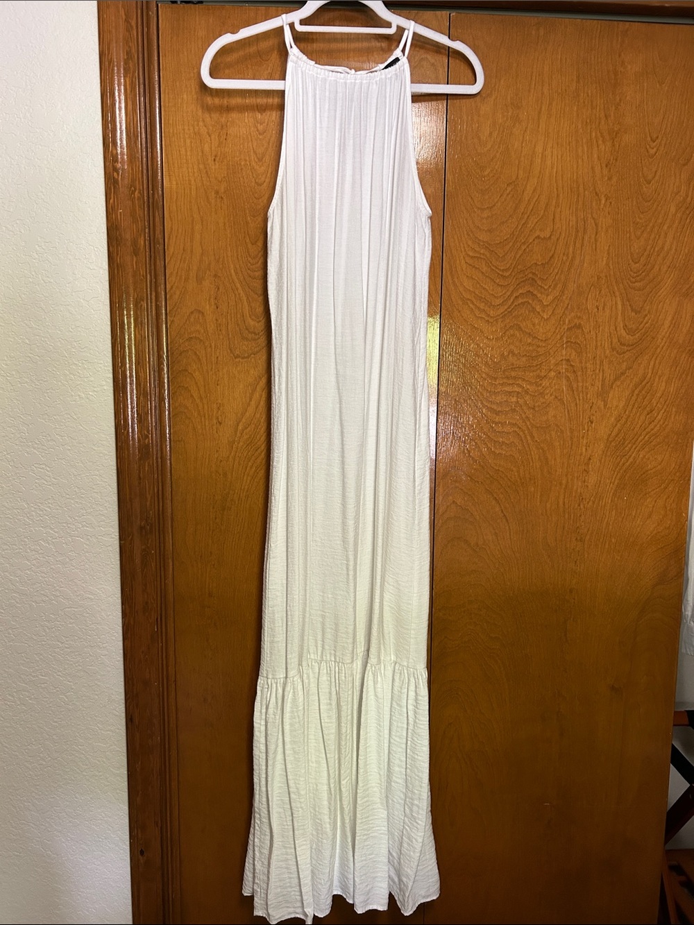 Banana Republic White Halter-Style Maxi Dress Sz 6